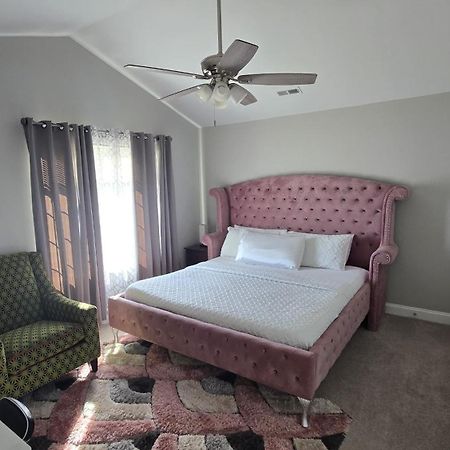 Gorgeous 3 Bedroom Home With Cable Tv In All Rooms & Free Wi-Fi 콩코드 외부 사진
