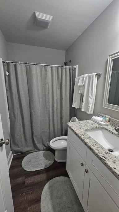 Gorgeous 3 Bedroom Home With Cable Tv In All Rooms & Free Wi-Fi 콩코드 외부 사진