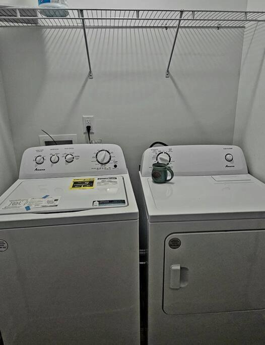 Gorgeous 3 Bedroom Home With Cable Tv In All Rooms & Free Wi-Fi 콩코드 외부 사진